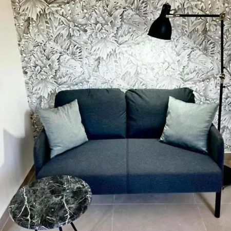 Luxury With Balcony Garden View Apartamento
